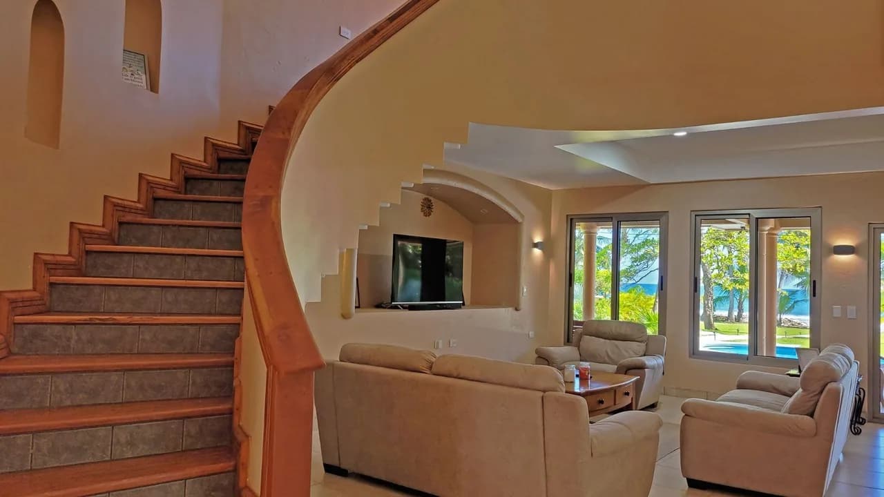 Strandvilla mit endlosem Meerblick, Foto 5