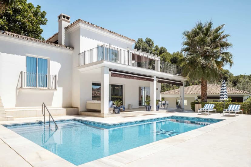 Luxury Pool Villa with Garden in Marbella