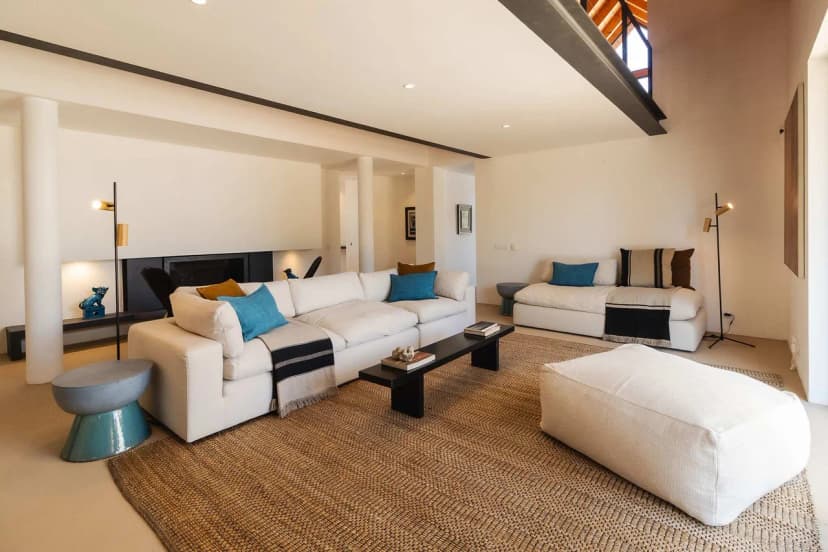 Luxx Haven 5BR Beachfront Villa