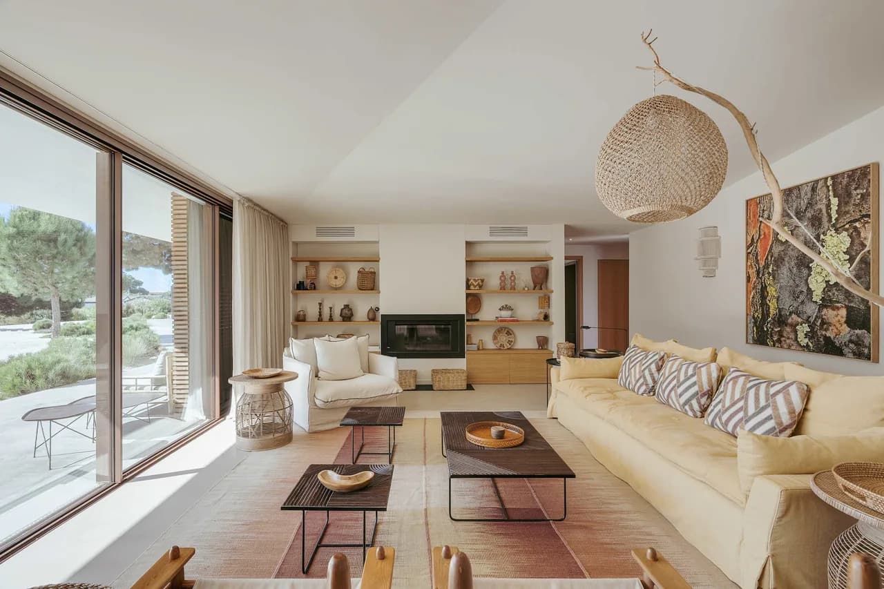 Ruhige Luxusvilla mit 6 Schlafzimmern und beheiztem Pool, Foto 3