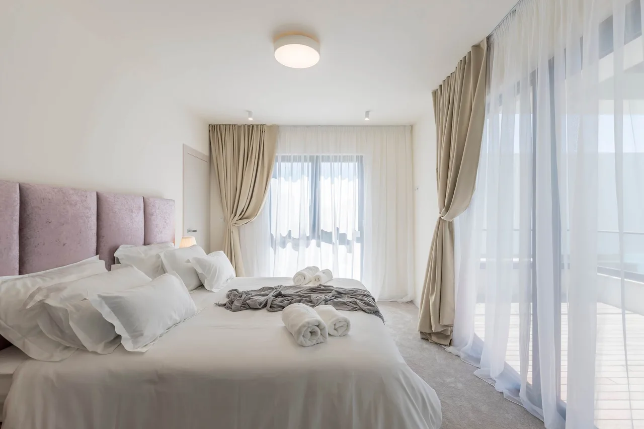 Kaštel's Hidden Gem Seafront 5BR Luxury Villa, Foto 4