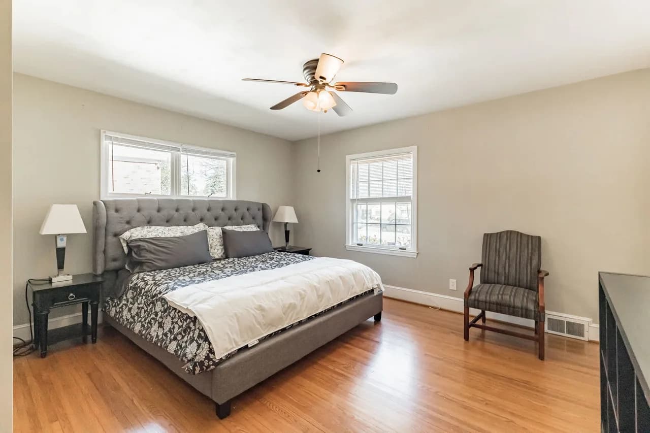 4BR Ranch Near Southpark | Porch + Big Backyard photo 4