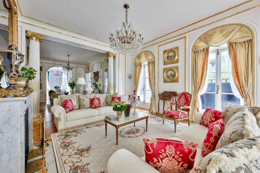 City View Five Bedroom Villa in Paris
