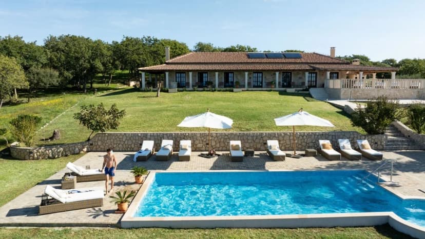 Stunning Mediterranean Villa With Sea Views