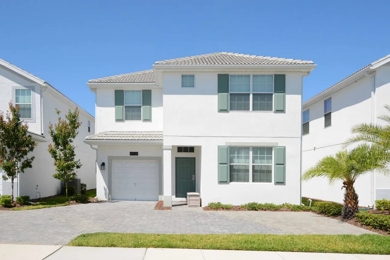 Lakeside Six Bedroom Villa in Orlando photo 3