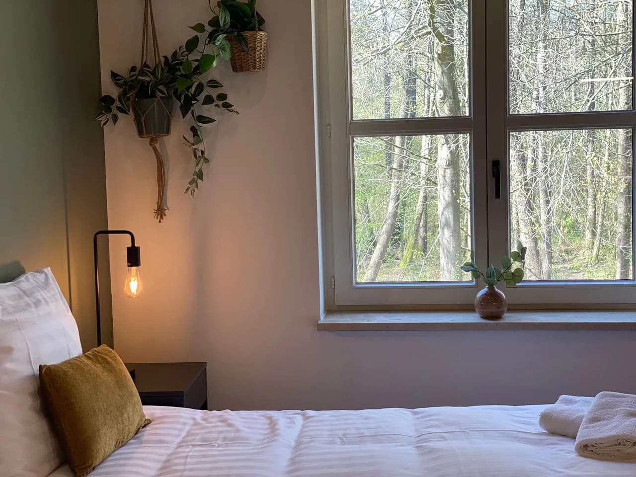 Private Five Bedroom Retreat in Brussels photo 5