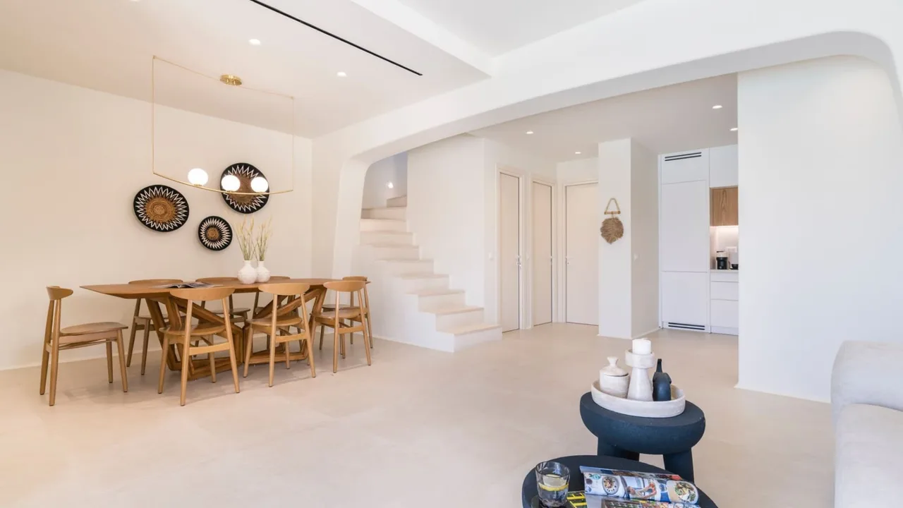 Elegant Villa With Panoramic Island Views photo 5