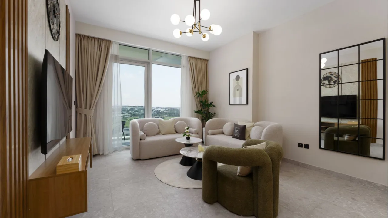 Contemporary 1-bedroom With Golf Views photo 2