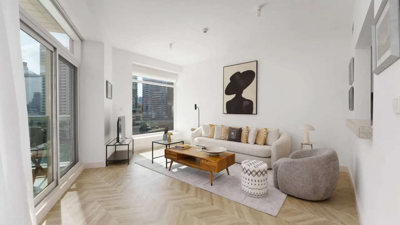 Apartamento de lujo en la marina con balcón