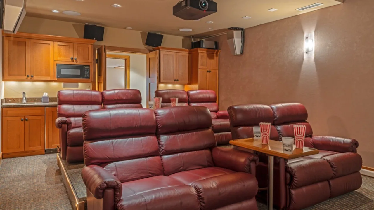 Elegant Mountain Home With Private Hot Tub, Foto 4