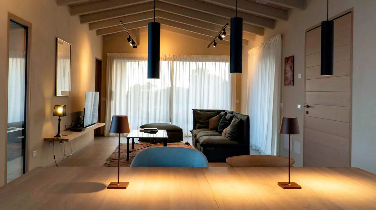 Moderna Villa Sardiniense con Vistas Impresionantes, foto 2