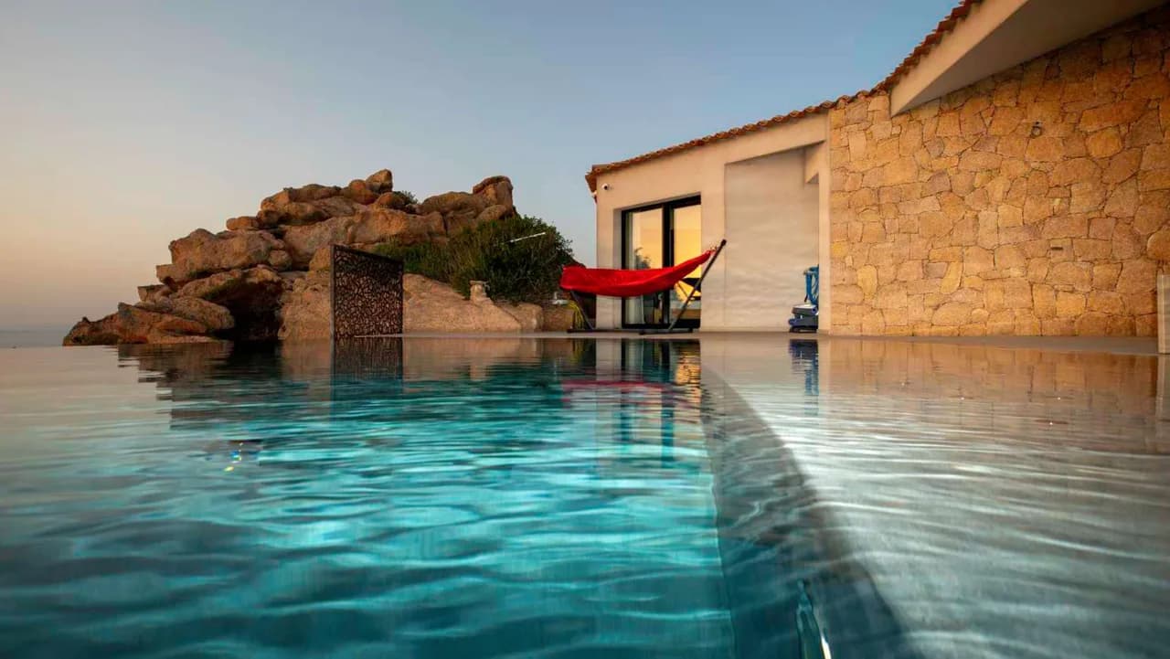 Moderna Villa Sardiniense con Vistas Impresionantes, foto 5