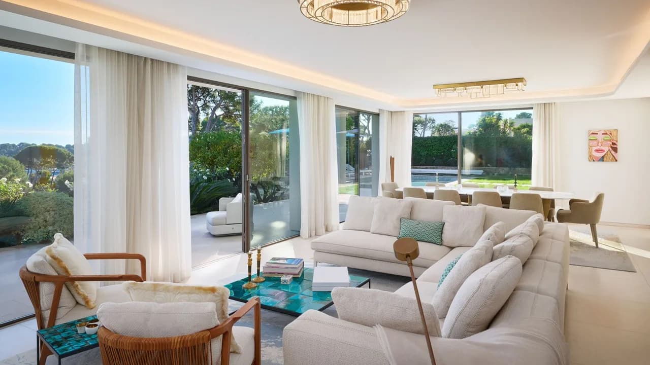 Estancia Elegante Cerca de la Playa Garoupe, foto 2