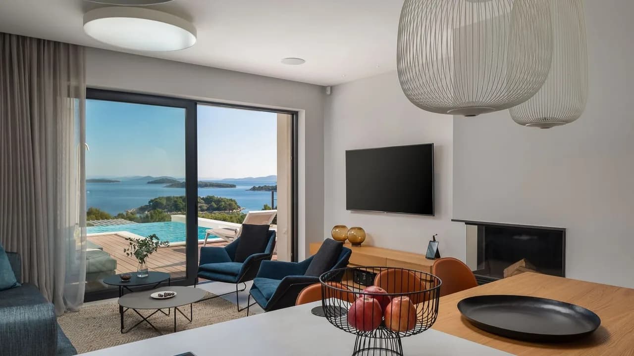 Premium Beachfront Getaway in Murter, photo 2