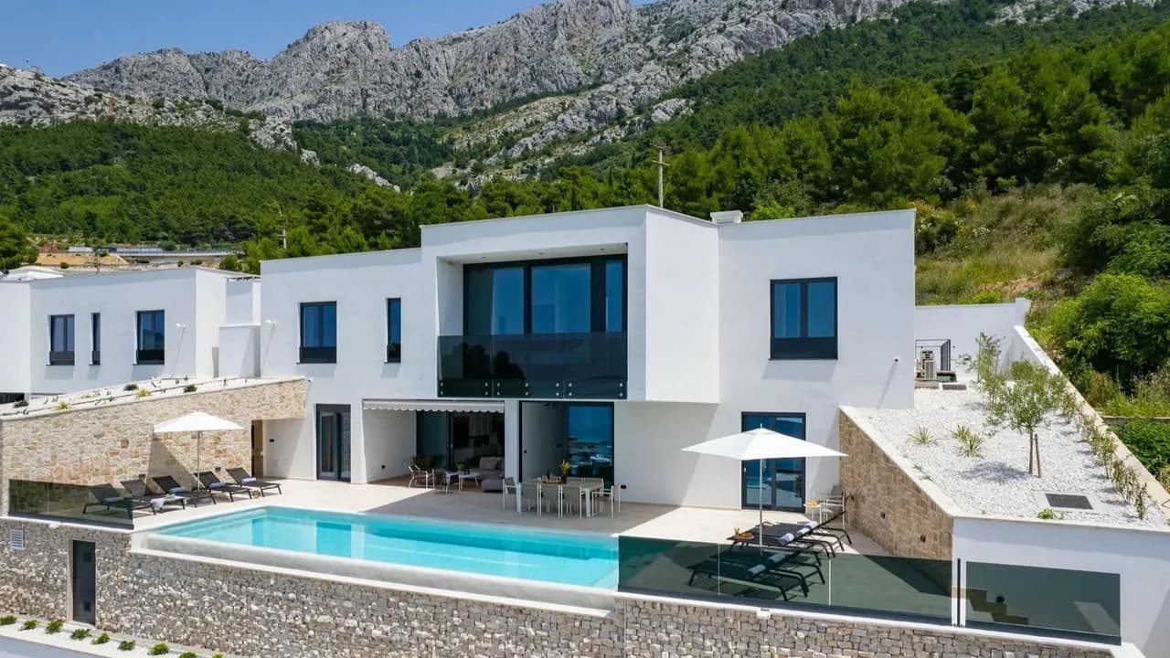 Modernes Refugium in atemberaubendem Omiš
