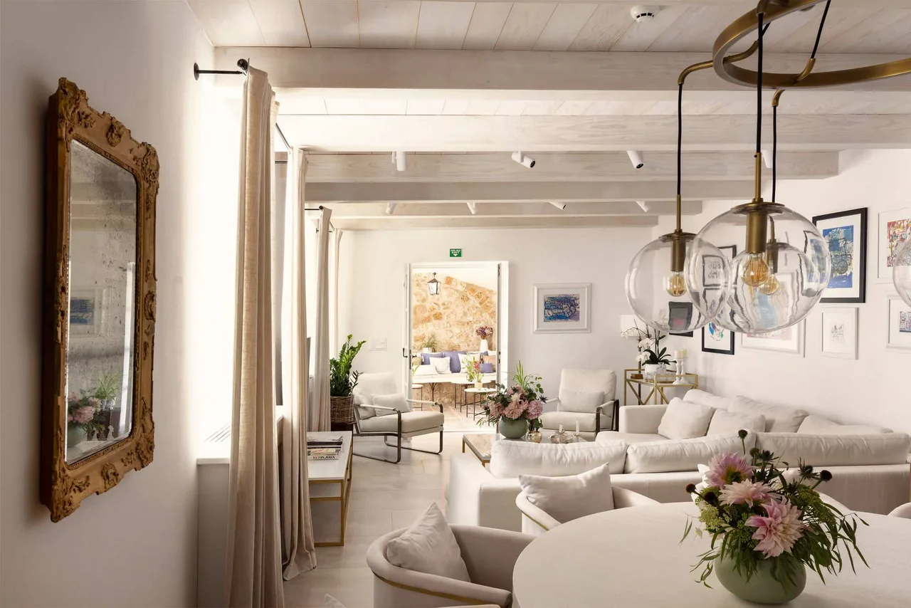 Villa Méditerranéenne Avec Des Vues Imprenables Sur La Mer, photo 2