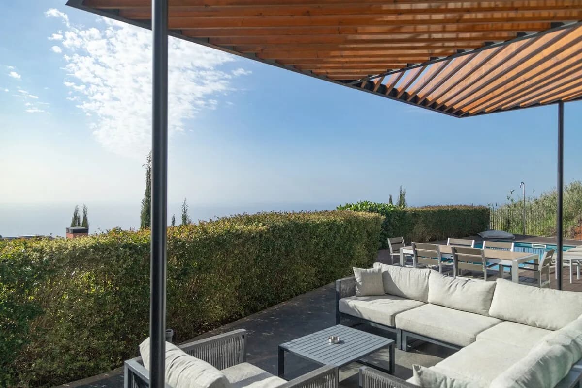 Ocean View Five Bedroom Villa in Madeira photo 5