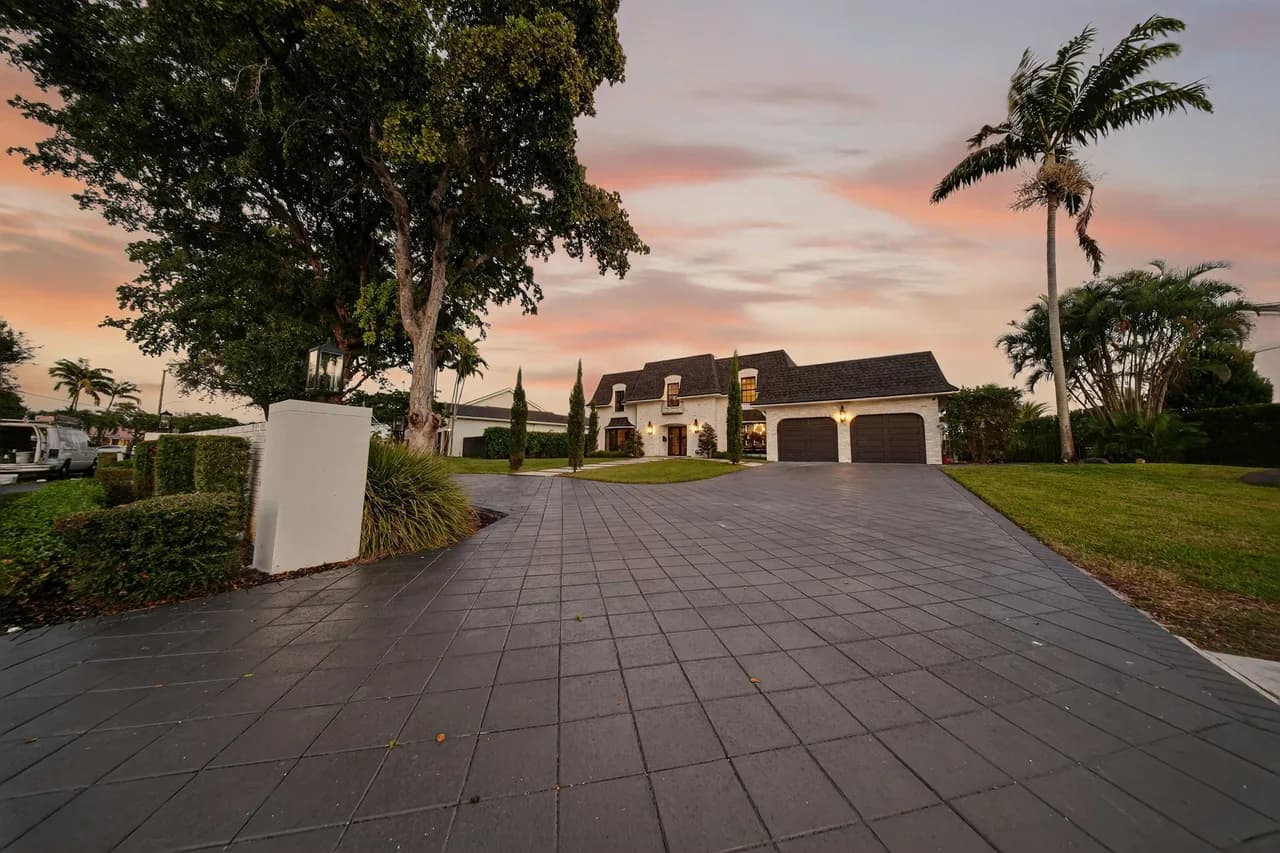 Moderne Golfplatz-Villa in Fort Lauderdale, Foto 2