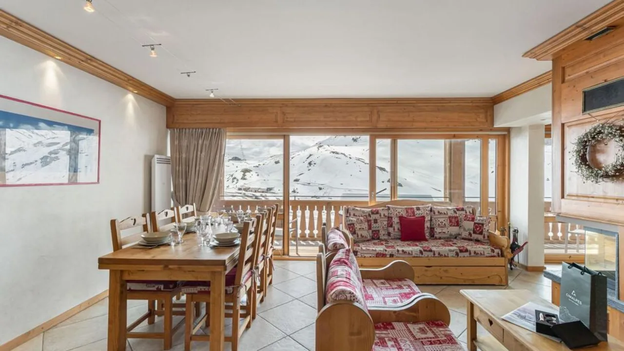 Chalet en Val Thorens con Chimenea
