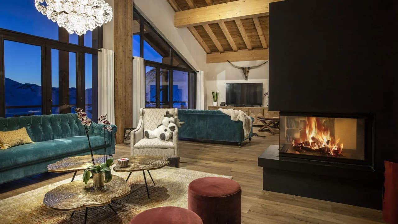 Chalet Glamuroso con Acogedora Chimenea, foto 5