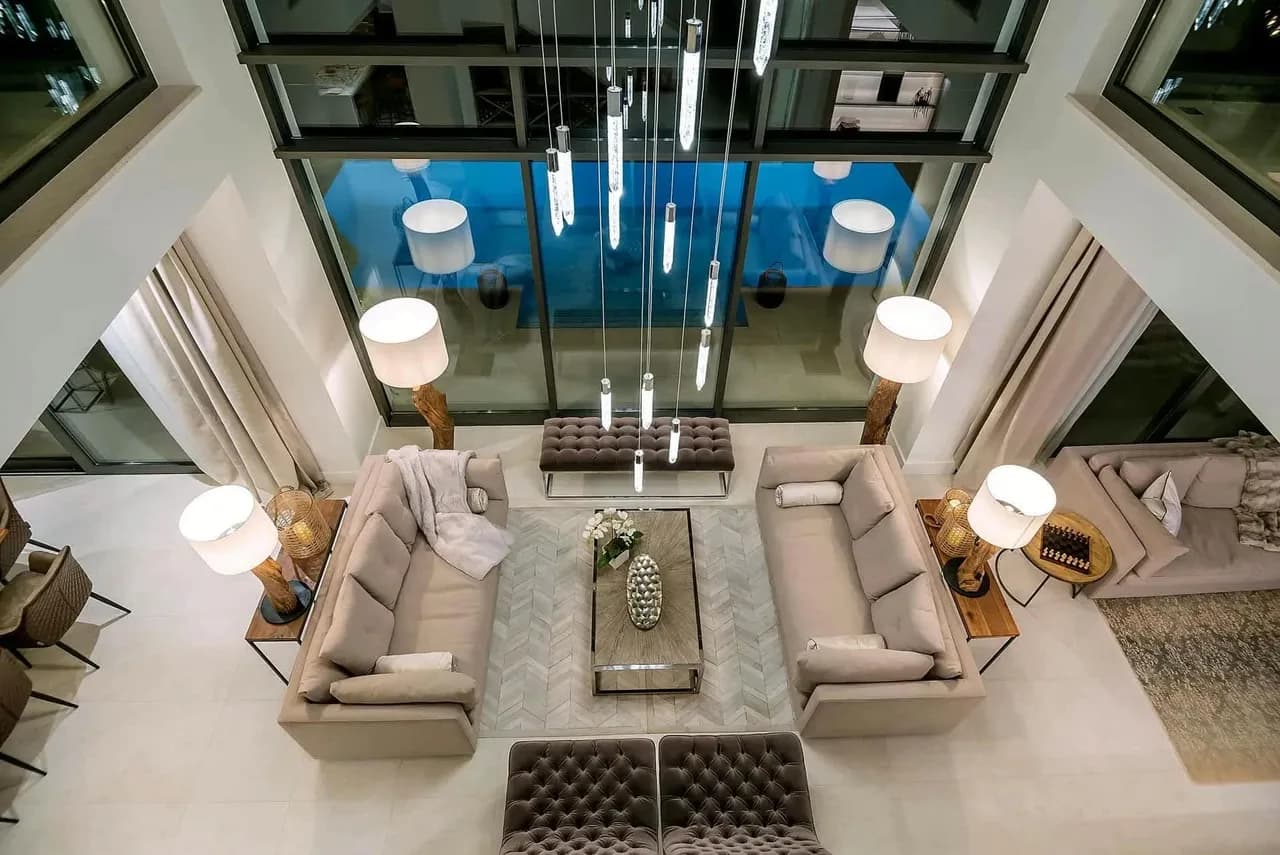 Elegant Bayfront Villa With Infinity Pool photo 2