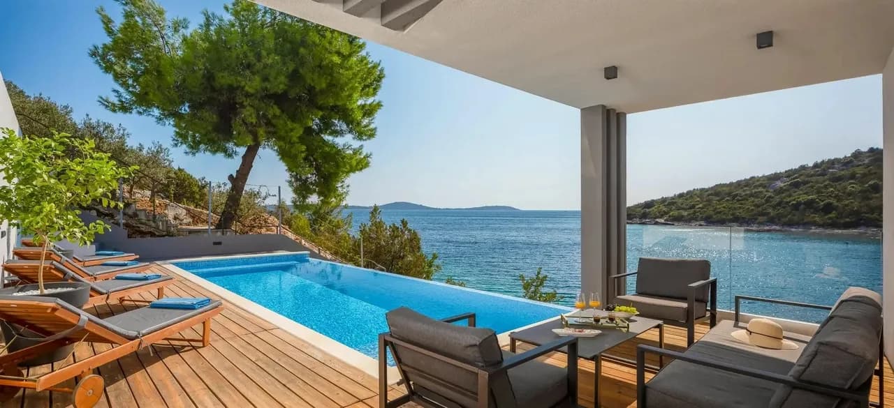 Villa Moderne Avec Vues sur la Mer et le Coucher de Soleil