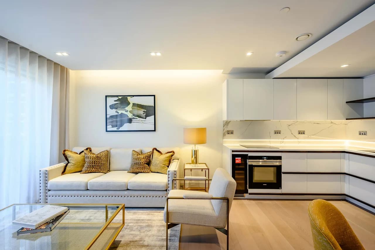 Luxury Two Bedroom Apartment in Marylebone, London, photo 2