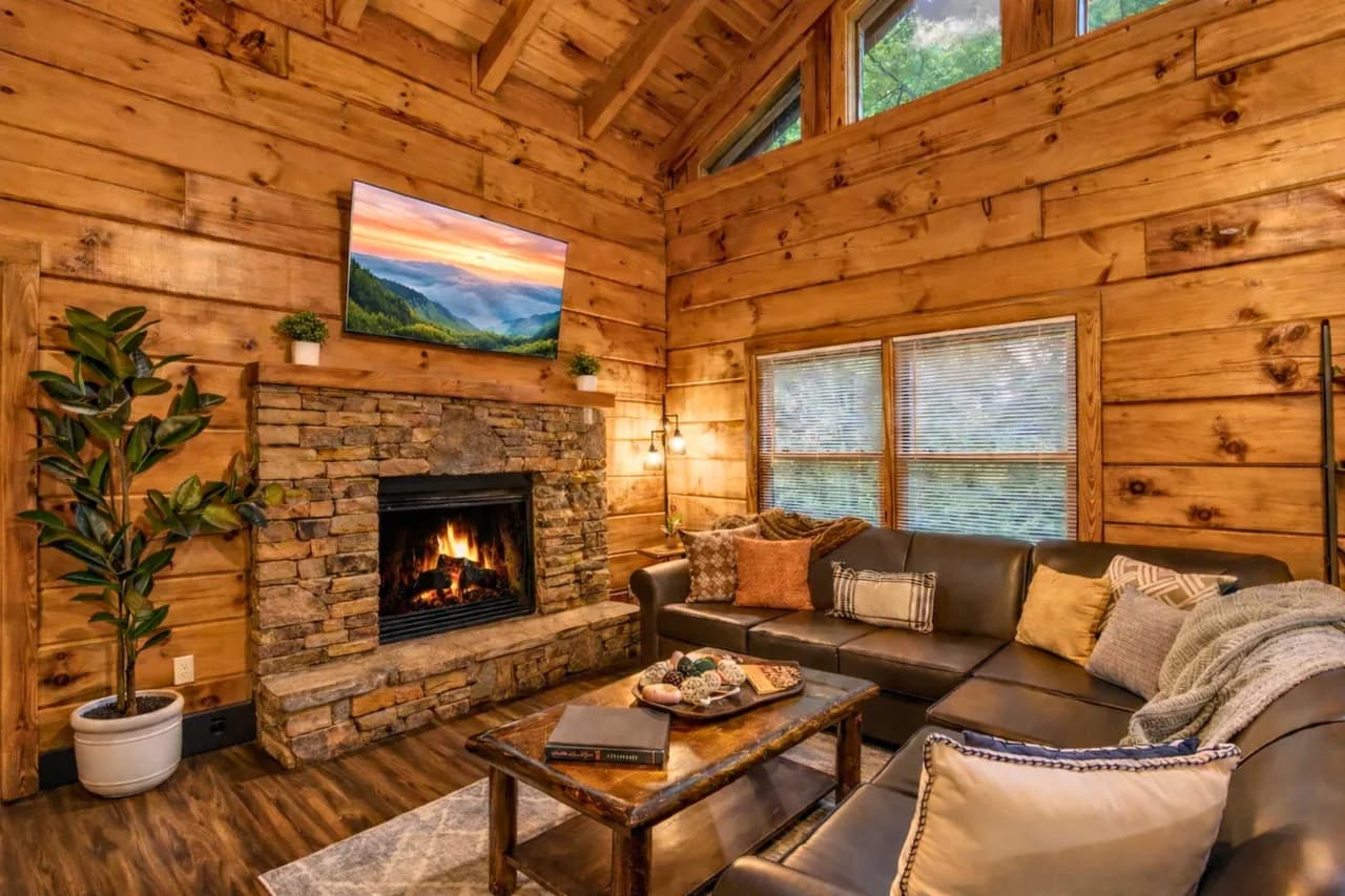 Hunter Hill Haven - Pet Friendly, Hot Tub, Game RM photo 3