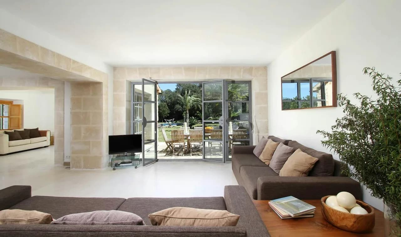 Tranquil Escape With Pool and Views photo 2