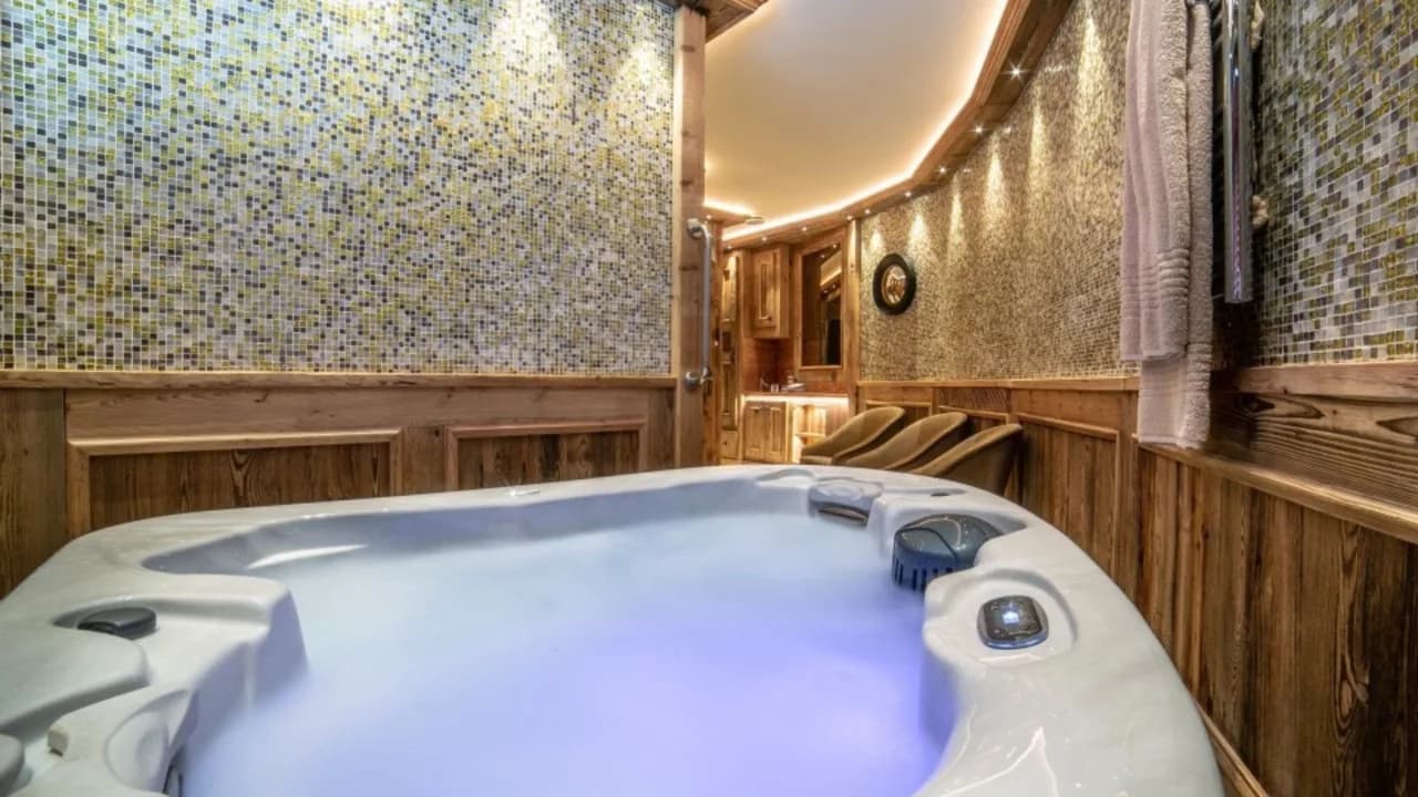 Chalet de Lujo en Courchevel con Jacuzzi, foto 4