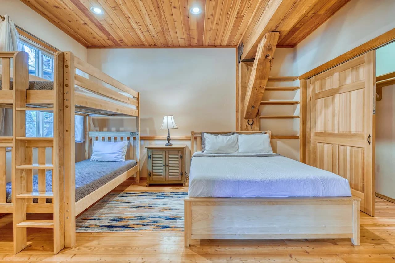 2-Cabin Ranch Retreat Near Lake Trails, Sleeps 15 photo 2