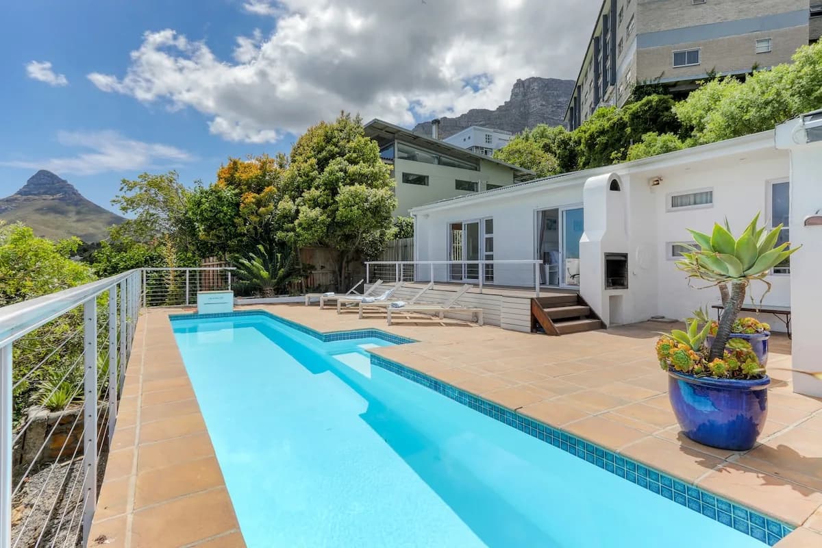 Ocean View Three Bedroom Villa in Camps Bay, Cape Town, Foto 2