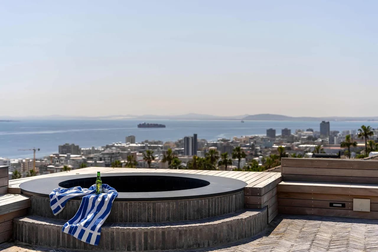 City View Villa in Fresnaye Cape Town photo 3