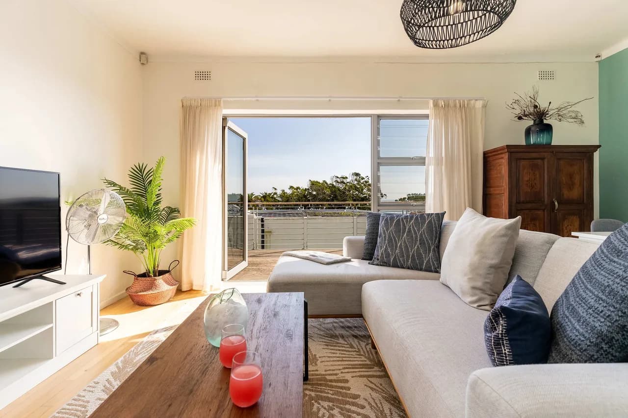Ocean View Two Bedroom Villa in Camps Bay, Cape Town photo 5