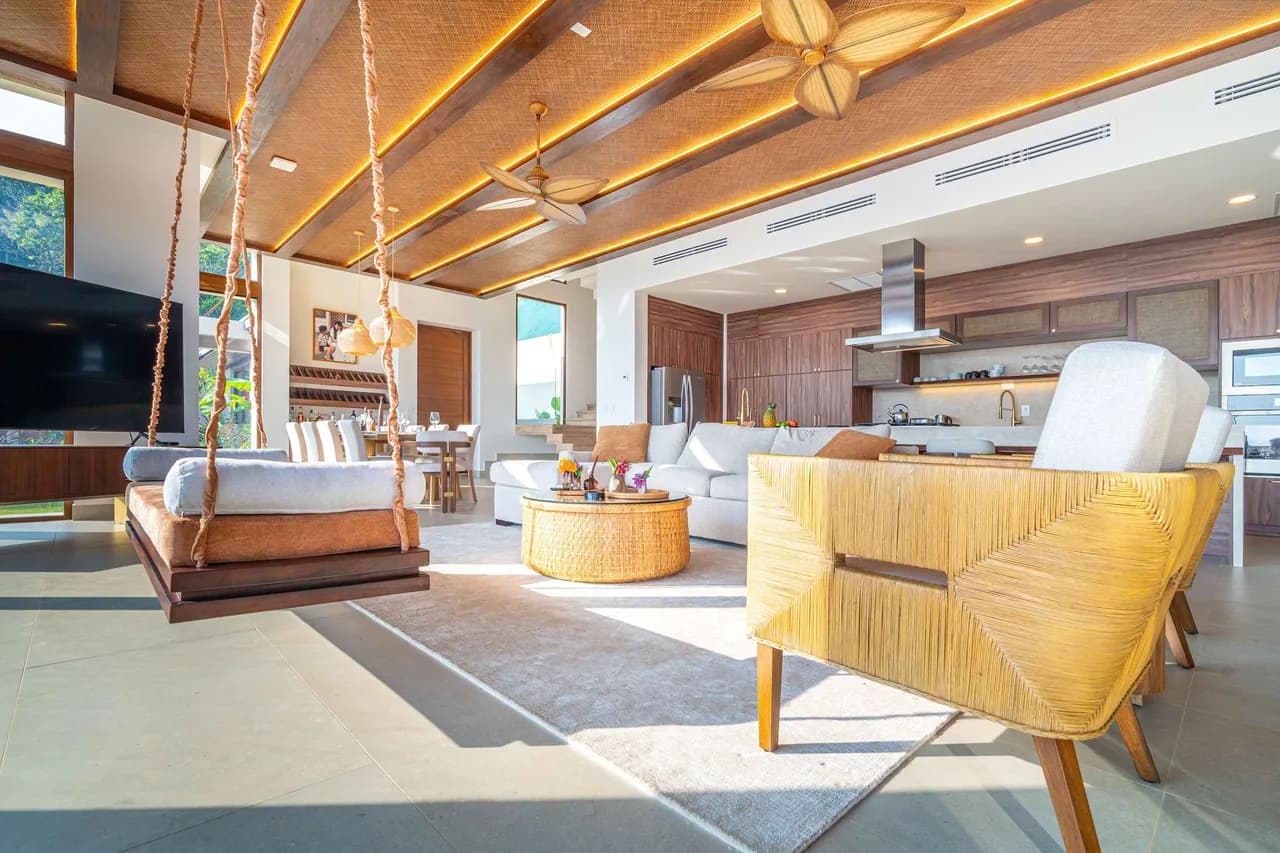 Elegante 5BR Villa mit Infinity-Pool, Foto 2