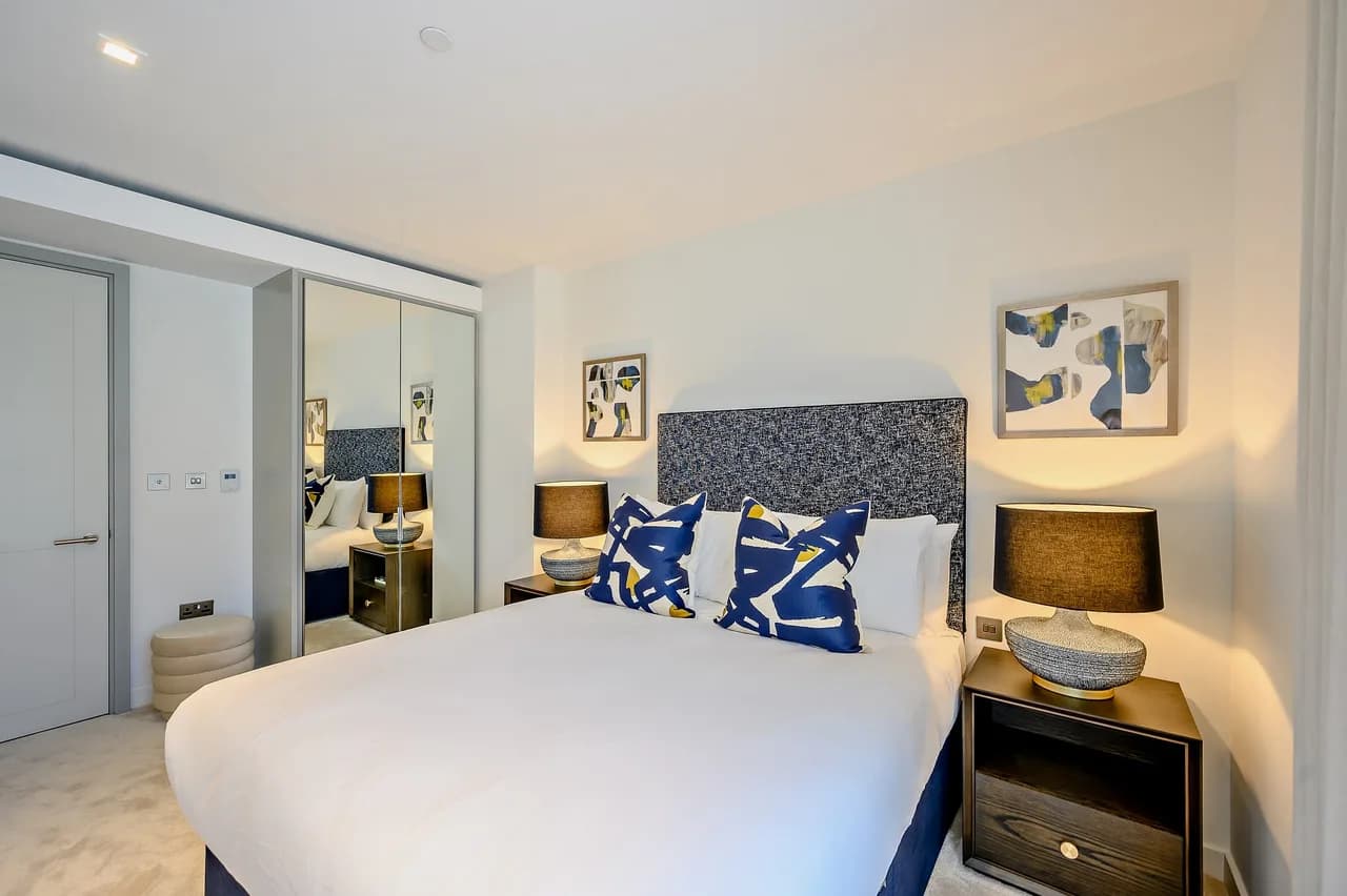 Contemporary Two-Bedroom Apartment in London, photo 2