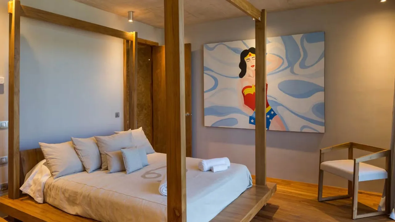 Escapada Elegante en Ibiza con Piscinas, foto 3
