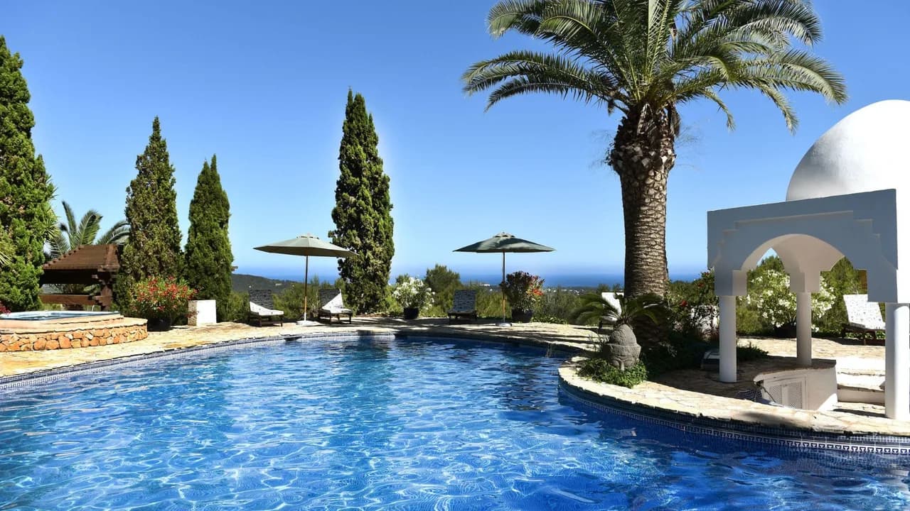 Luxury Villa Overlooking Morna Valley photo 4