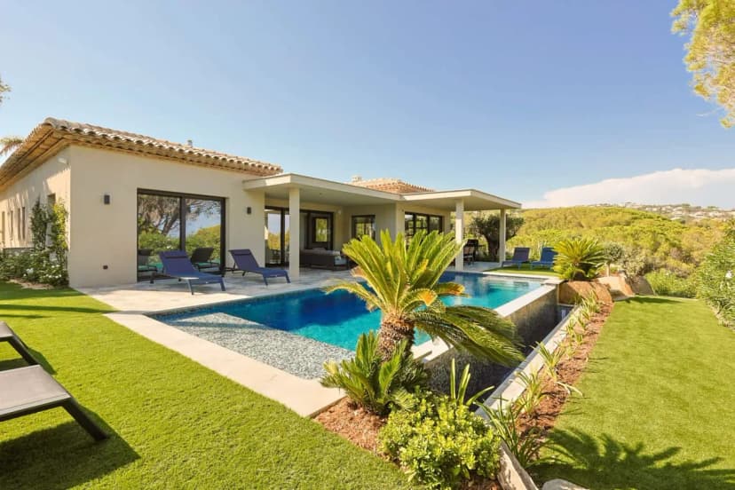 Modern Design Meets Riviera Relaxation