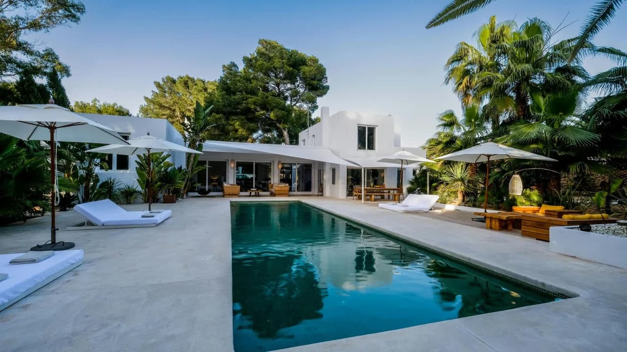 Diseño moderno se encuentra con la tranquilidad de la isla, foto 5