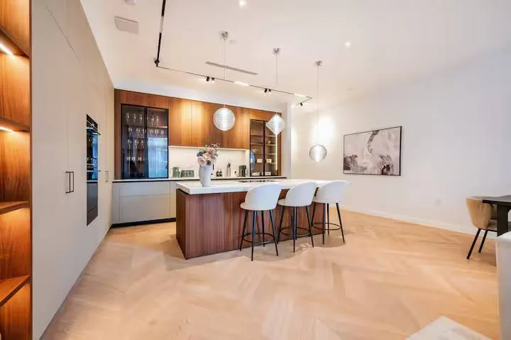 Designer Two Bedroom Apartment in London, Foto 4
