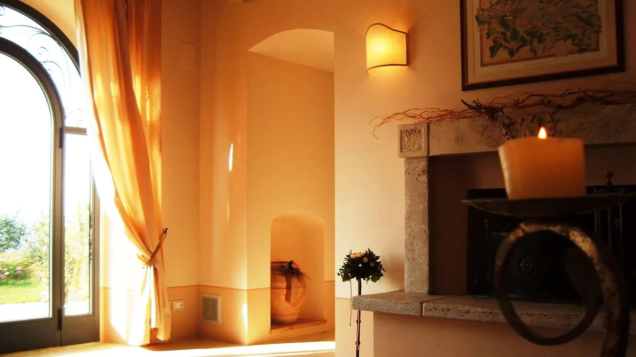 Exklusive Villa mit Blick auf sanfte Hügel, Foto 2
