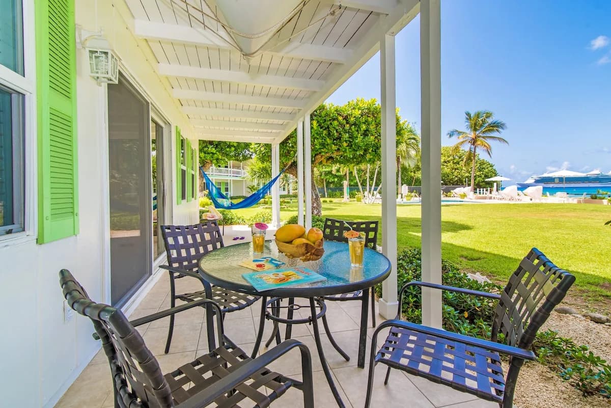 Cocoplum #3 – 2BR Oceanfront Condo on Seven Mile Beach photo 2