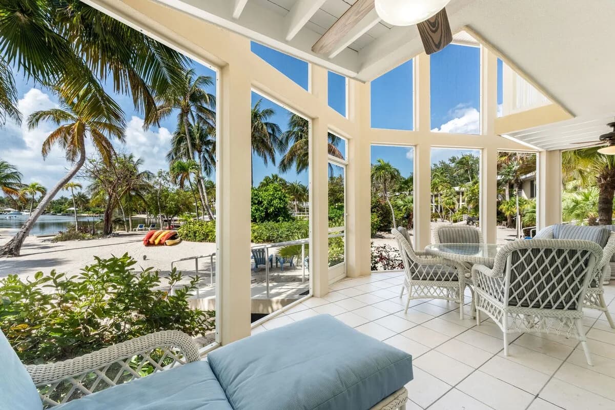 Island House #12 “Summer Breeze” 2BR/2BA at Rum Point Bioluminescent Bay photo 2