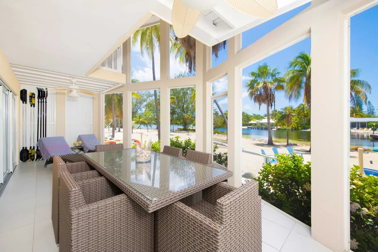KAIBOSH the 9 to 5 (Island House #16) 2BR/2BA at Rum Point Bioluminescent Bay photo 3
