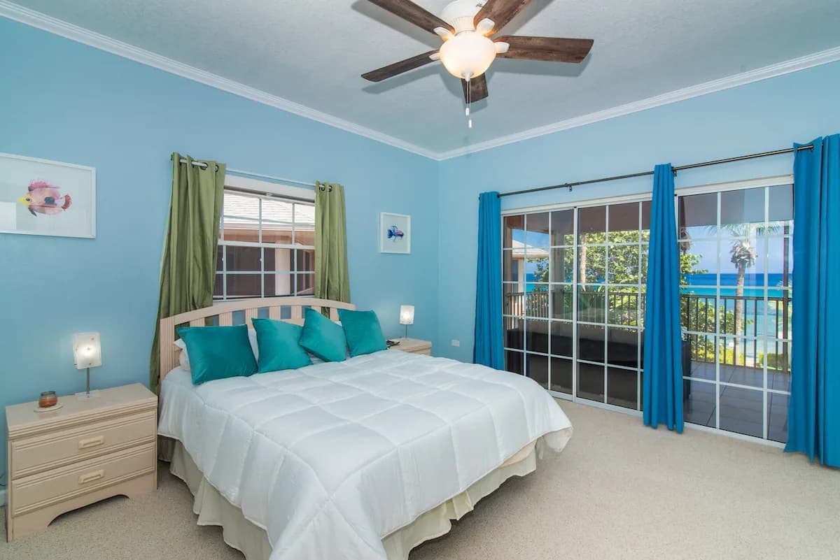 Northern Lights #4 – 2BR/2.5BA Oceanfront Condo on North Side photo 3