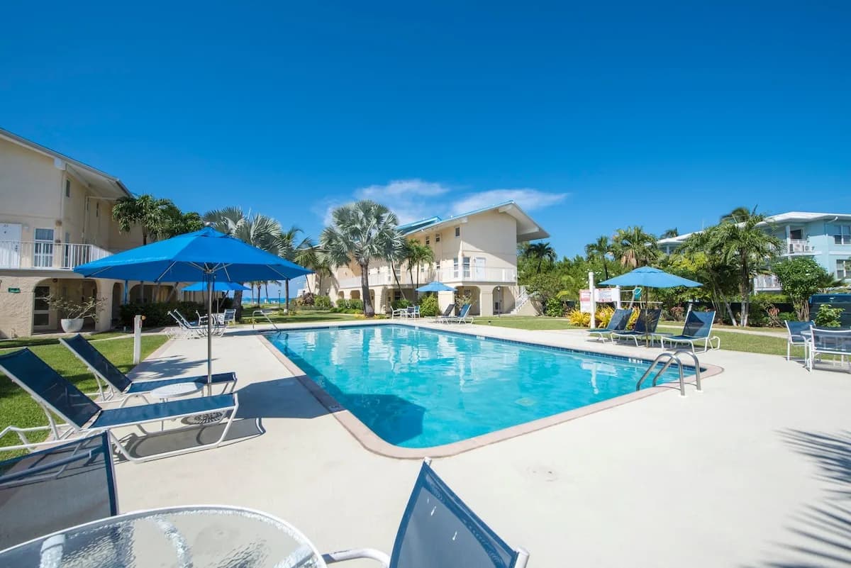 Cayman Reef Resort #6 & Pool on 7 Mile Beach photo 2