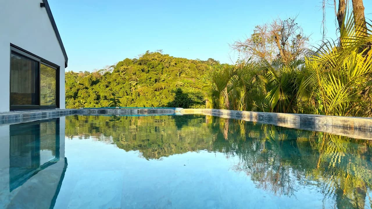 Peaceful Getaway With Ocean Views photo 4