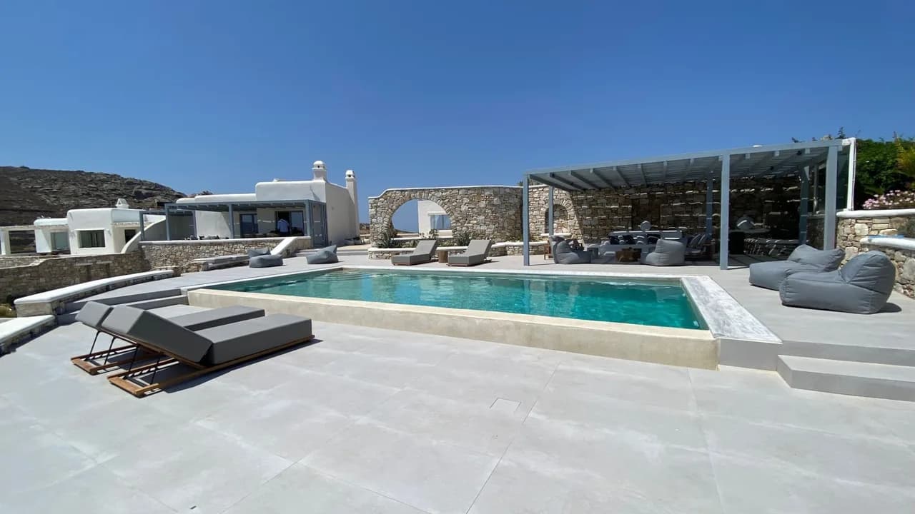 Elegantes Anwesen über Mykonos Stadt