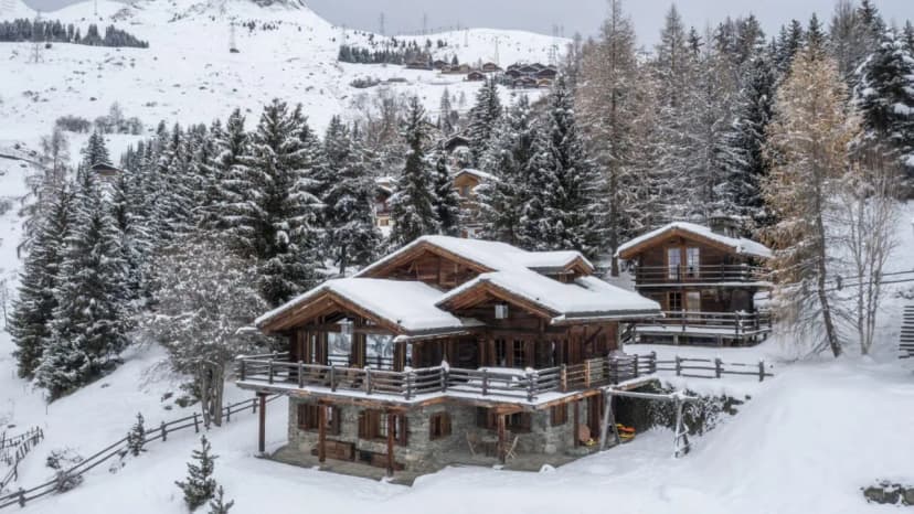 Luxury Chalet with Mountain Views